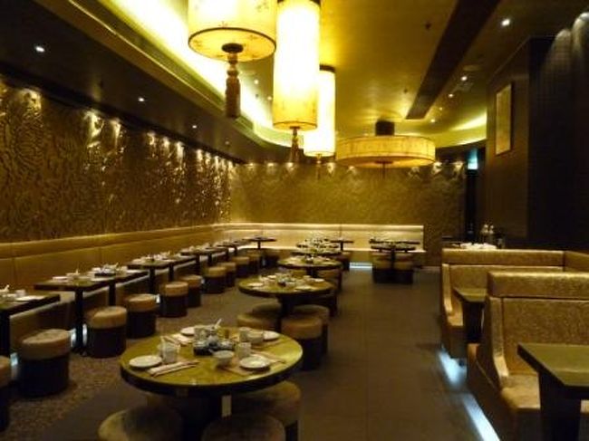 満足の朝食だったな☆<br /><br />ちなみに、１階はこんな感じ。<br />２階から入れていくんだね。<br />