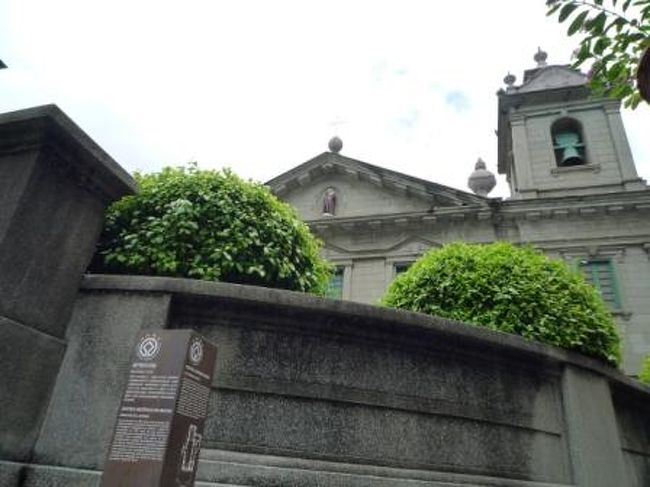 世界遺産⑦　『聖アントニオ教会』<br /><br />マカオ三大古堂のひとつ。<br />元になった小さな礼拝堂は１６世紀に建立され、最初に石造りの建築が作られたのは１６３８年。<br />何度かの火災にあい、現在の建物は１９３０年に完成したもの。