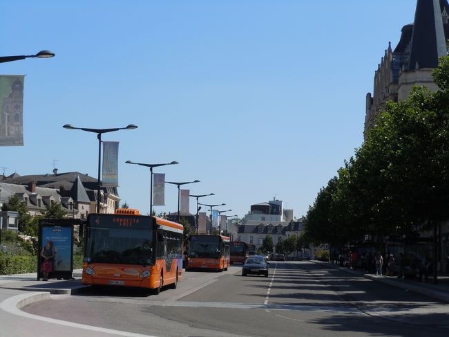 バスー　多分、路線バスー