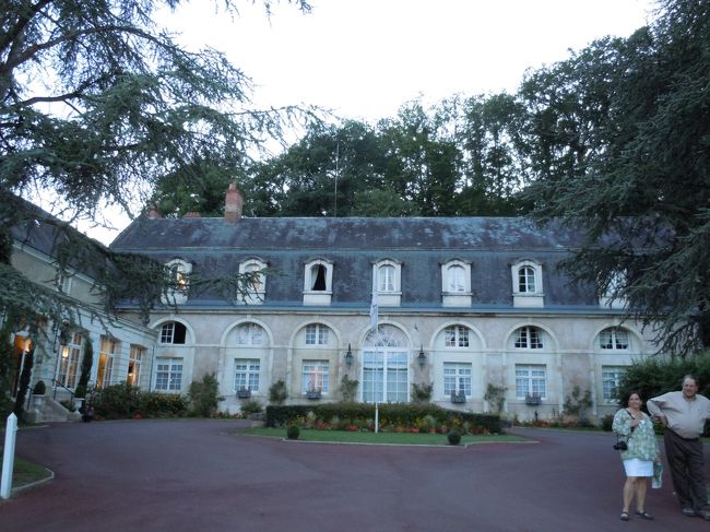 古城っていってもこじんまりとしたかわいいお城。