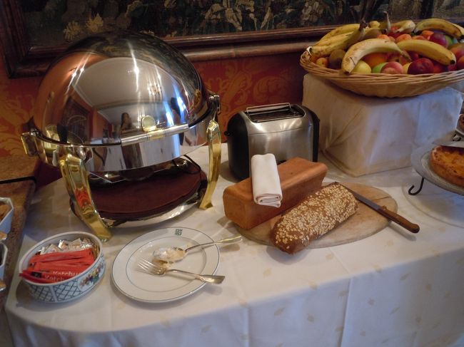 パンとたまご。