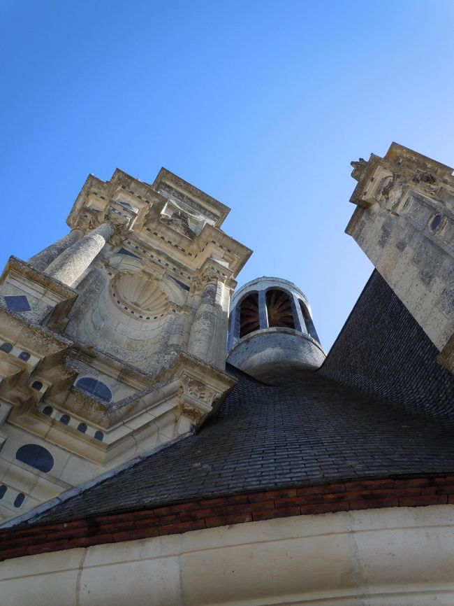 すごくがんばって撮らないと全部入らない。<br />腹筋が鍛えられる。