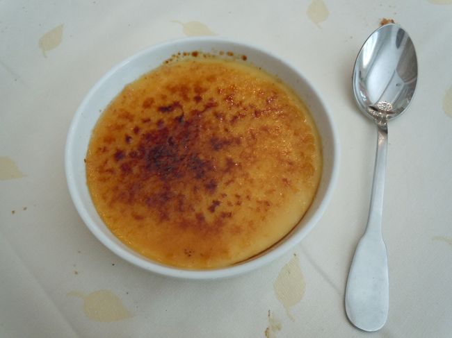 デザート。<br />クリームブリュレ。<br /><br />おいしかった！