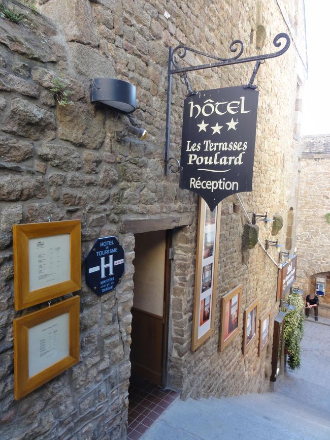 荷物一個の身軽な旅のため、ブラブラの観光、今日も何をするでなく、朝から島内を散歩、１４時までの間門を出たり入ったり。