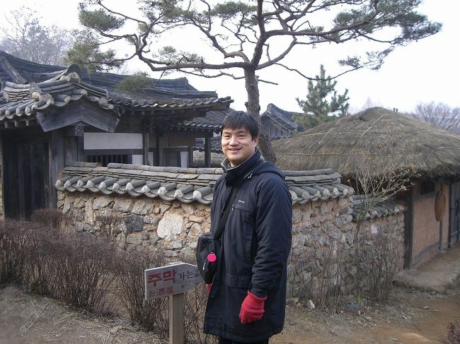 ２月で天候も曇りで寒かったのですが、外に出ていられない程ではなかったです。