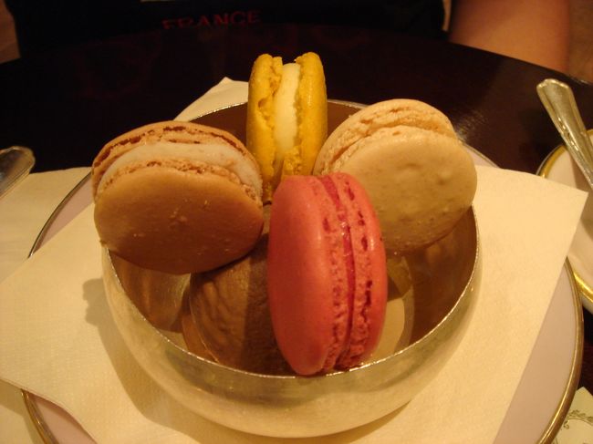 旦那が注文したアイスマカロン（？）