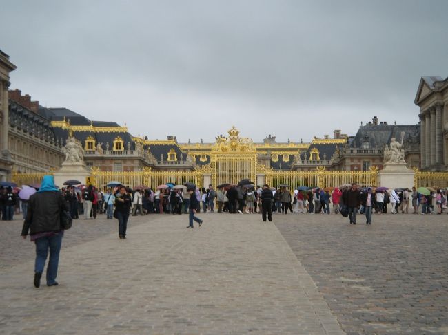 ３日目はベルサイユ宮殿観光。