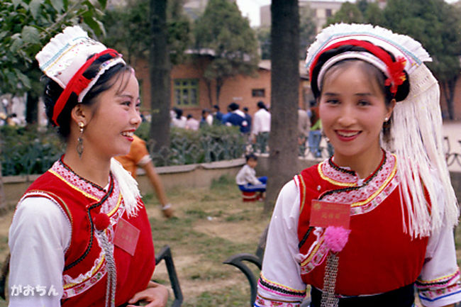 美人ぞろいだったペー族の代表団。