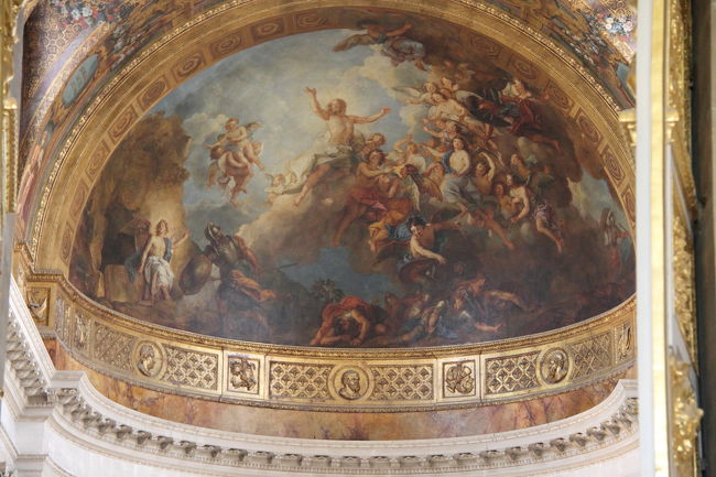 ここはどこも絵画だらけって感じでしたｗｗｗ<br />さすが贅沢をつくした時代のものです。。