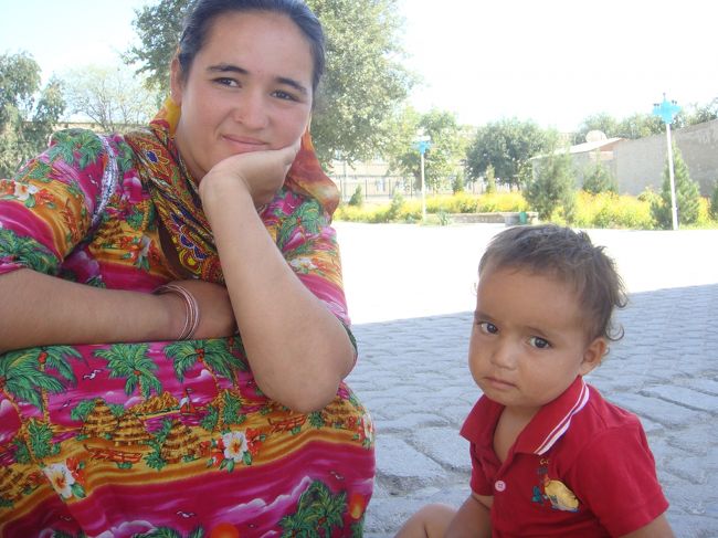 帰りがけに、写真をねだられて…挙句に、モデル料の請求ですかい。振り切って帰っちゃったけど。