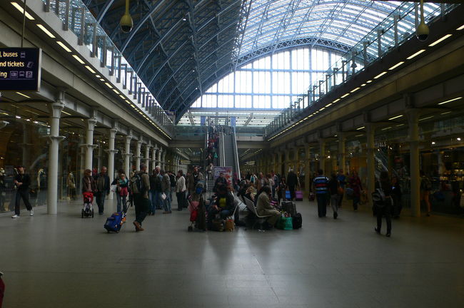 次は、St.Pancrasの駅ツアーに参加。