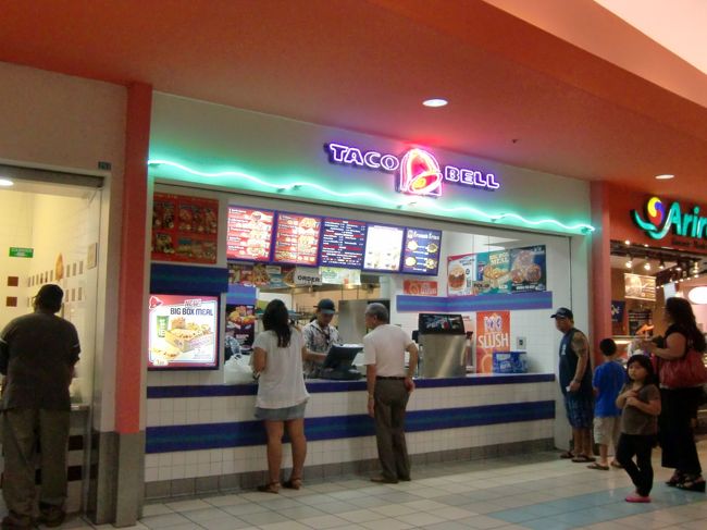 タコベルのタコスは普通でした。<br />沖縄のタコスの方がおいしかったような気がします。