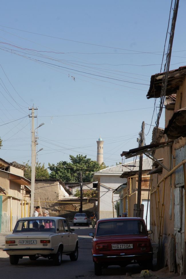 でも、宿の近所の味気無い新市街に比べれば、よっぽどえぇ雰囲気やね。出て来て良かったかな。
