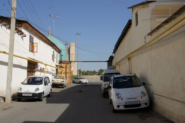 それらしき建物が見えて来ましたかね。