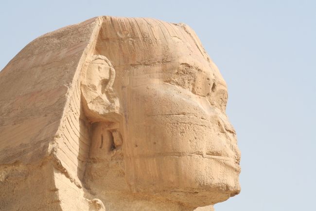 スフィンクスの顔アップ！お鼻が欠けてしまっていますね。