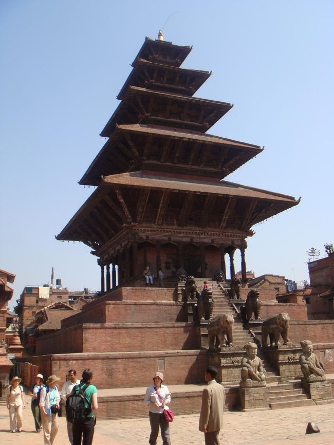 ニッタラポラ寺院。