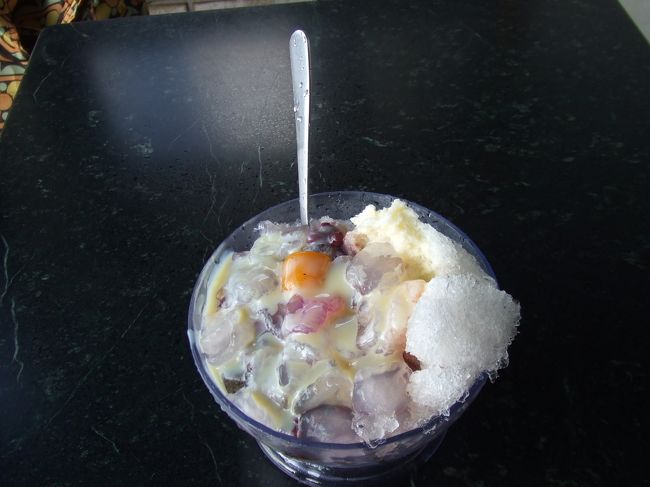 にじいろジーンで見て、食べたかったタロイモのデザート。<br />見た目はいまいちですが、おいしかったです♪