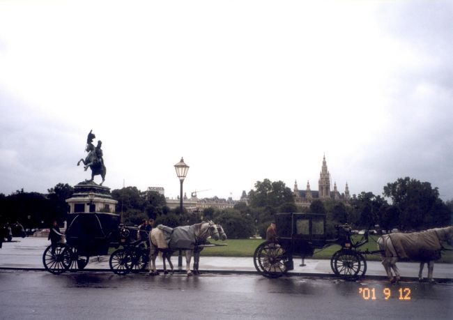 こういう街には馬車も似合います☆