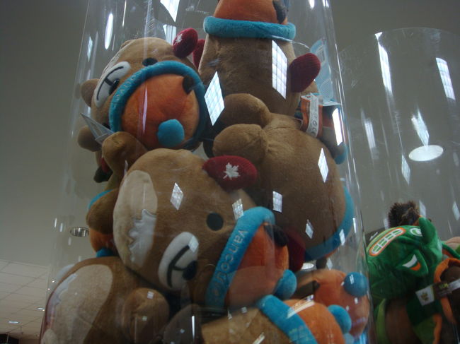 筒の中、ギュウギュウです。