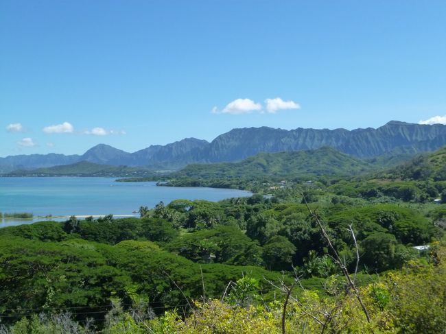 ものすごいデコボコ道を２０分ほど行くと<br /><br />いつの間にか高台に！！<br /><br />綺麗な景色です