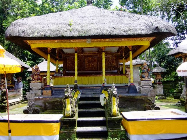 こちらが本堂です。