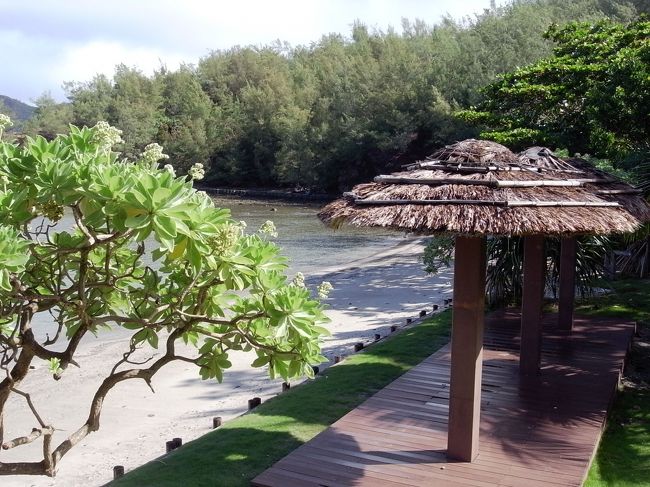 太陽がさしてると本当に気持ちいい！<br />きれいで人も数人だけで、とっても居心地のいいビーチです。<br /><br />でも変わりやすい天気で途中雨がざっと降ったり。<br />そんな時も海にぷかぷか浮いてるとちっとも気にならない。