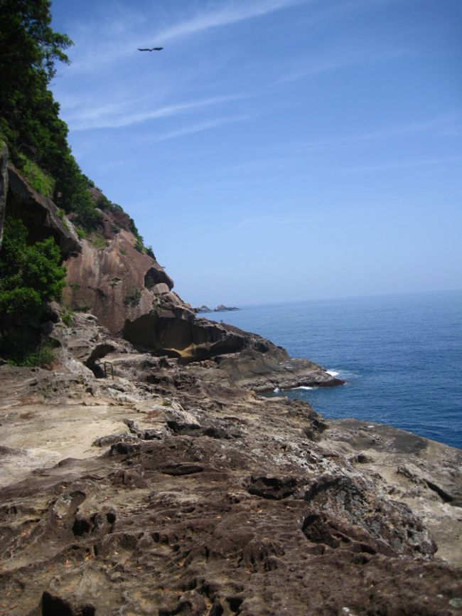鬼ヶ城と七里御浜 三重県｜鬼ヶ城と七里御浜｜Mitsuhiro