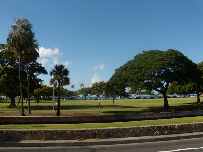 今日もとってもいい天気。<br />予定より出発1時間おくれてしまったけど、これからDSF裏にあるIHOPへトロリーで行ってきます。