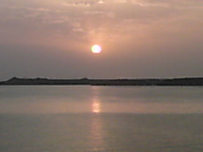 ナセル湖からのご来光