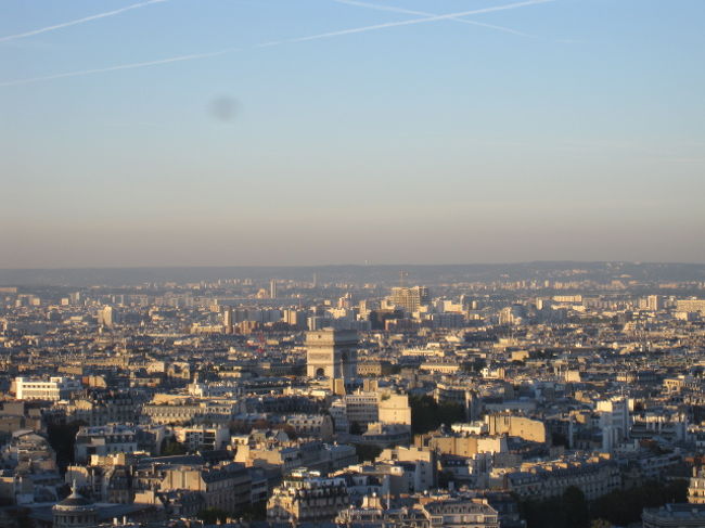 ＜エッフェル塔＞<br /><br />わぁぁあ！絶景！！！！！！