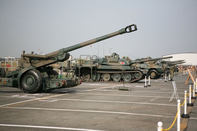 八尾駐屯地創立56周年及び中部方面航空隊創隊48周年記念行事 「展示装備編」
