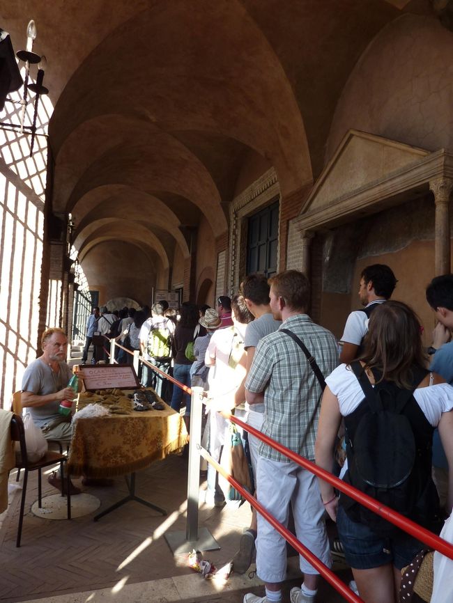 並んだのは２０分ぐらい。