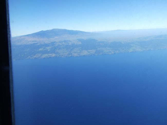 ハワイ島へ到着のようです。<br /><br />とっても快適なフライトでした。