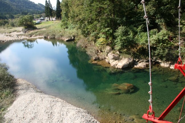 美しい水の流れ
