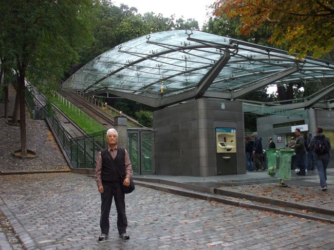 「ケーブルカー乗り場」