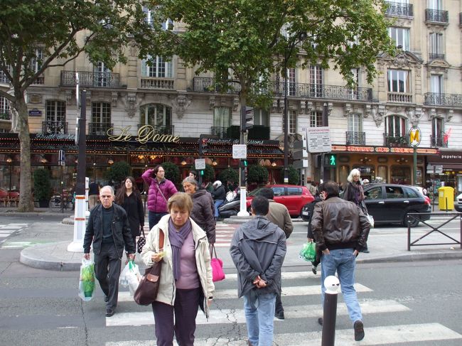 「モンパルナスの有名カフエ」