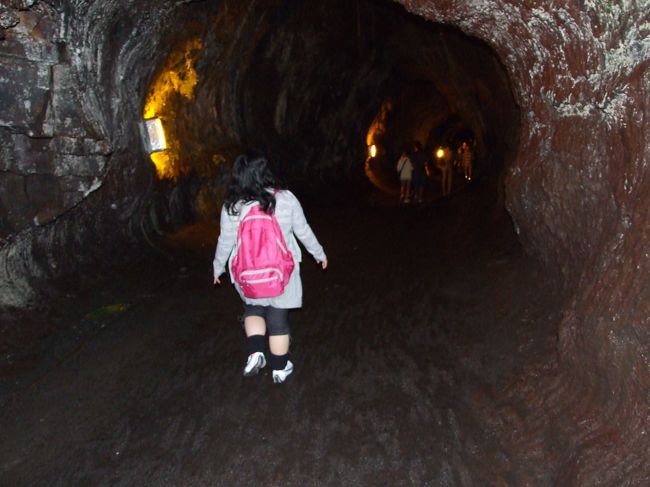 中は、薄暗いです。<br />