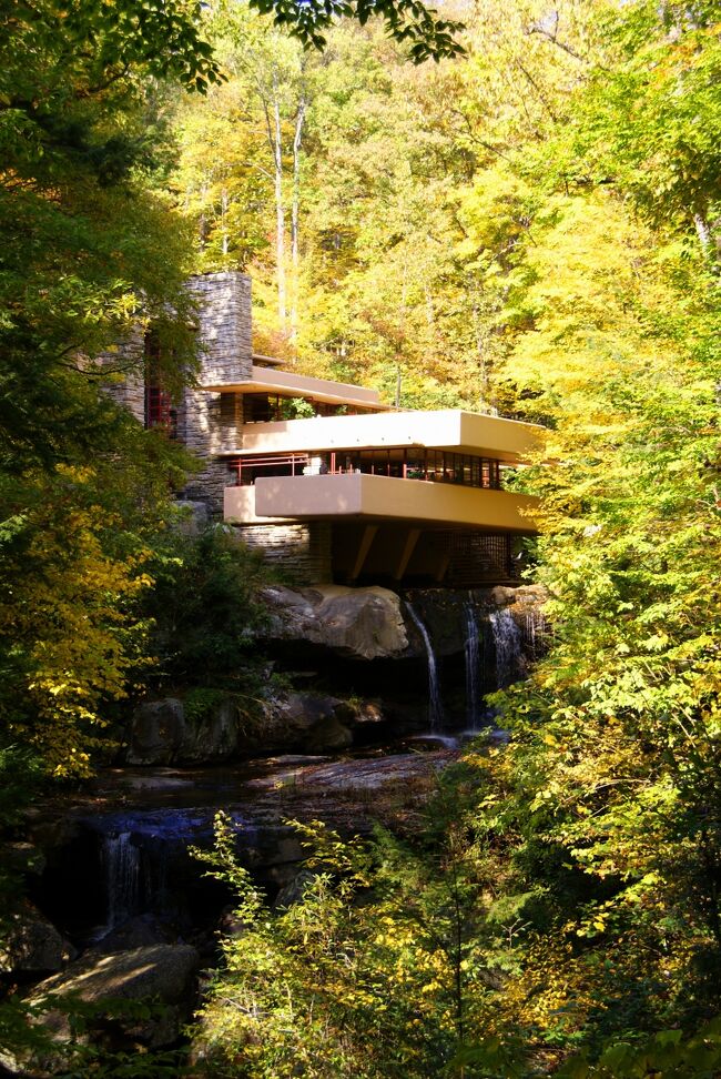 Fallingwater フランク・ロイド・ライト　落水荘 Fallingwater（落水荘） | 日本最大級のSNS映え観光情報
