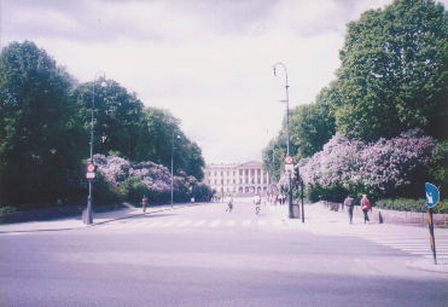 王宮の正面入口<br />