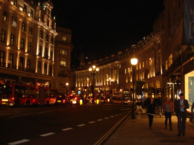 <br />　　あ〜ロンドンだ♪