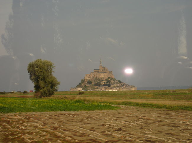 <br />　パリでも一日、モンサンミッシェルに日帰り<br /><br />　で出かけました。朝早く出て夜まで掛かるわり<br /><br />　には、自由時間がちょっと少な目でした。
