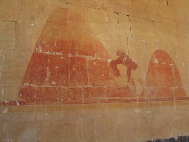 壁画の色もこのレベルで残っています。<br />驚くべき技術です。