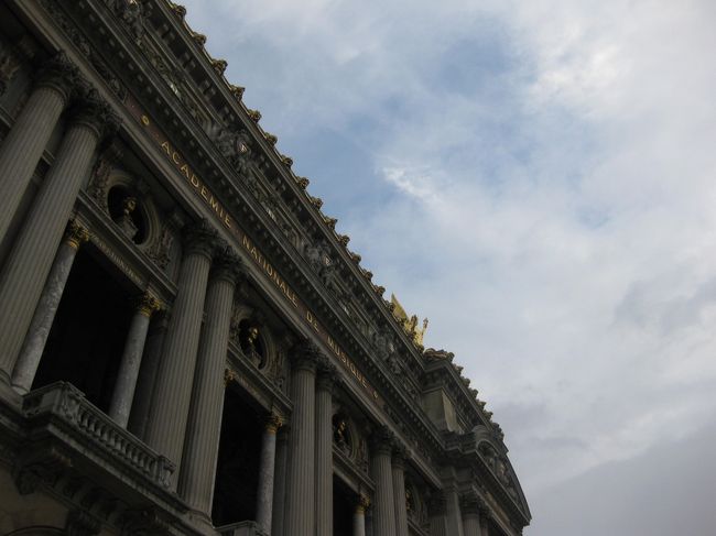 雲が切れてきた。<br /><br />すかさず撮る！