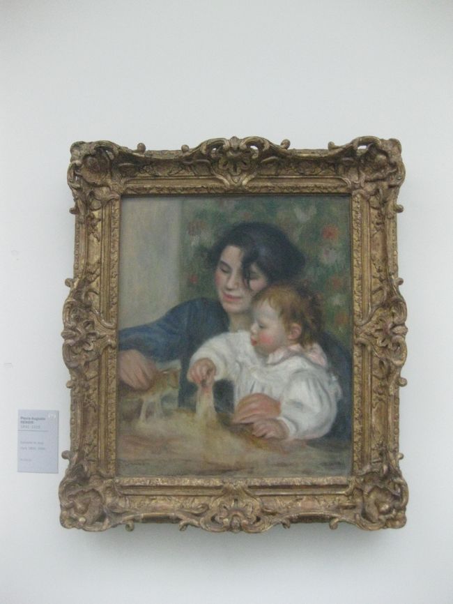 優しい感じの絵が多く、優しい日差しが降り注ぐ、<br />落ち着いた美術館だった。<br /><br />モダンなつくりだったし・・・<br /><br />もっと、ゆっくりと居たかったな。