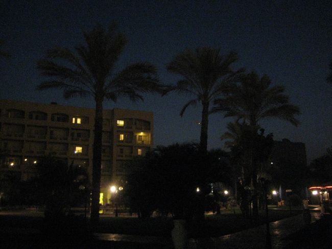 しかし翌日4時起き（笑）<br /><br />←朝の写真ですよ。<br />