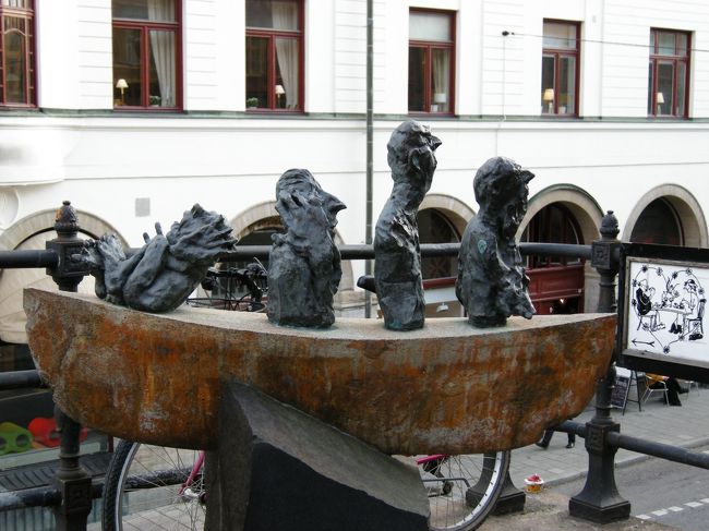 横から見るとこんな感じ。