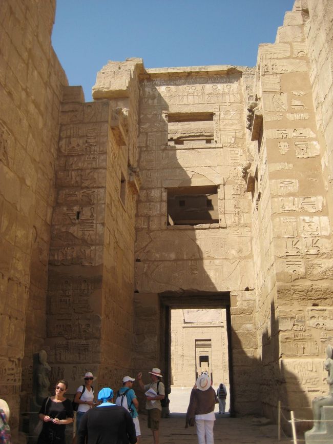 ラメセス3世葬祭殿にきました。