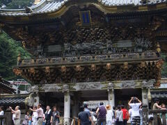 そして、東照宮の陽明門。