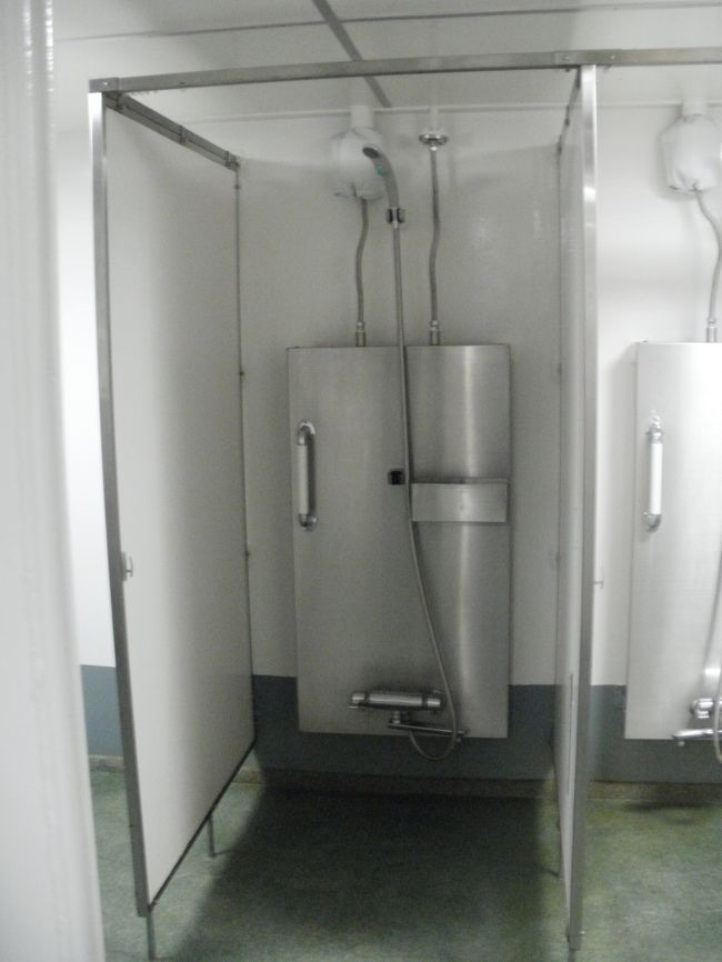 シャワーも完備