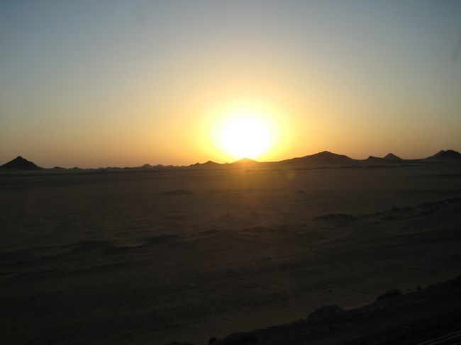 朝日がめっちゃキレイ！<br />これは感動！